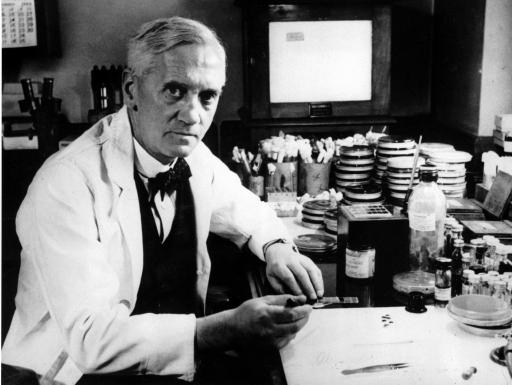Alexander Fleming: El Padre de los Antibióticos